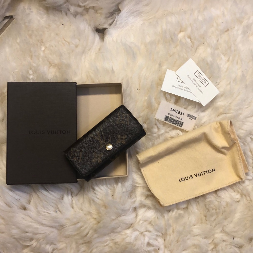 Louis Vuitton 4-Key Ring Multicles